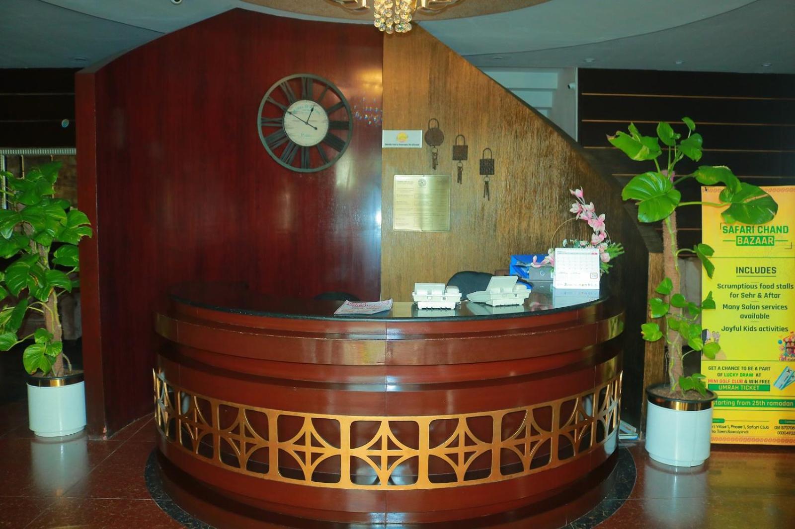 Safari Club 1 Hotel Rawalpindi Buitenkant foto